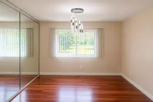 29310 Prestwick St, Southfield, MI 48076 - Photo 3