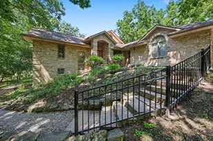 2220 Gale Rd, Ann Arbor, MI 48105 - Photo 3