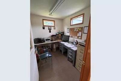 8777 Red Arrow Highway, Watervliet, MI 49098 - Photo 11