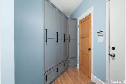1720 Flowers Crossing Drive NE, Grand Rapids, MI 49525 - Photo 15