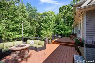 1720 Flowers Crossing Dr NE, Grand Rapids, MI 49525 - Photo 3