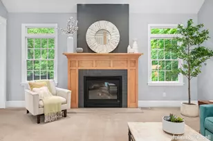1720 Flowers Crossing Dr NE, Grand Rapids, MI 49525 - Photo 19
