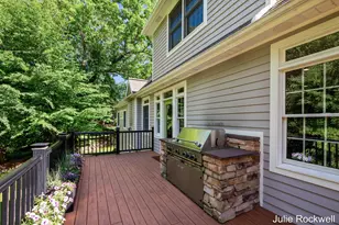 1720 Flowers Crossing Dr NE, Grand Rapids, MI 49525 - Photo 9