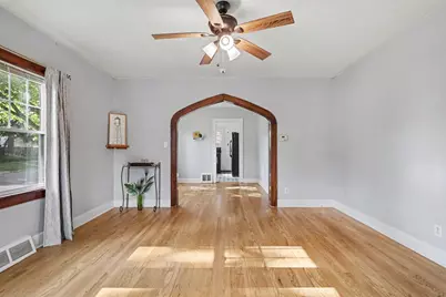 191 W Bidwell Street, Battle Creek, MI 49015 - Photo 3