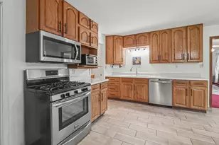 701 St Catherine St, Ludington, MI 49431 - Photo 11