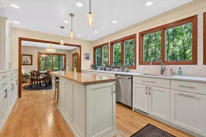 2705 W Glenlord Road, Stevensville, MI 49127 - Photo 9