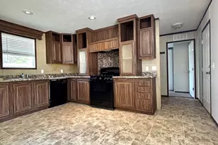 7604 Red Arrow Hwy, Watervliet, MI 49098 - Photo 5