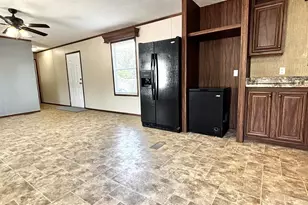 7604 Red Arrow Hwy, Watervliet, MI 49098 - Photo 9