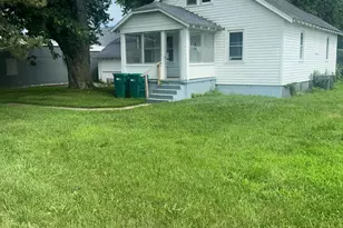 827 Golden Ave, Battle Creek, MI 49014 - Photo 1