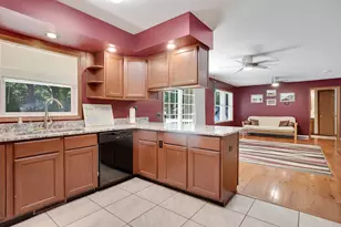 11176 McGregor, Pinckney, MI 48169 - Photo 9