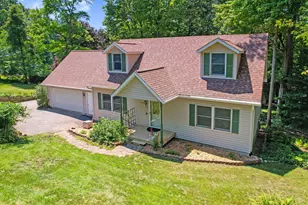 11176 McGregor, Pinckney, MI 48169 - Photo 1