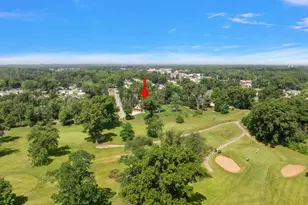 44 E Acacia Blvd, Battle Creek, MI 49015 - Photo 3