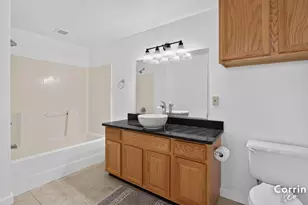 940 Monroe Ave NW, Grand Rapids, MI 49503 - Photo 9