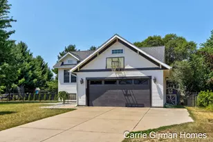 11011 Skyway Ln, Allendale, MI 49401 - Photo 3