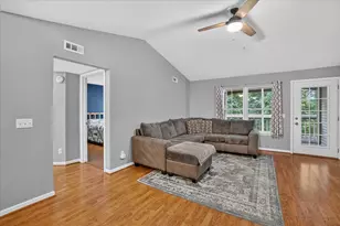 609 Curzon Ct, Howell, MI 48843 - Photo 19