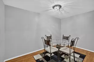 609 Curzon Ct, Howell, MI 48843 - Photo 15