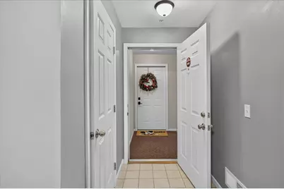 609 Curzon Court #203, Howell, MI 48843 - Photo 5
