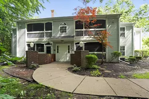 609 Curzon Ct, Howell, MI 48843 - Photo 1