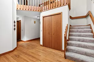 1327 Mulberry Ln, Saint Joseph, MI 49085 - Photo 5