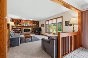 1327 Mulberry Ln, Saint Joseph, MI 49085 - Photo 15