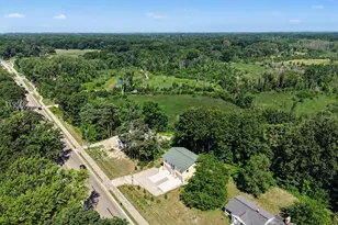 737 Ottawa Beach Rd, Holland, MI 49424 - Photo 19