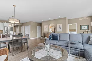 11565 S Lake Dr, Holland, MI 49424 - Photo 7