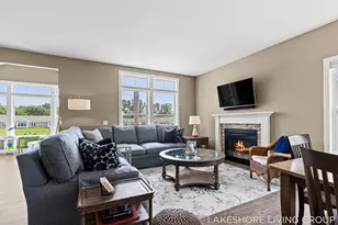 11565 S Lake Dr, Holland, MI 49424 - Photo 5