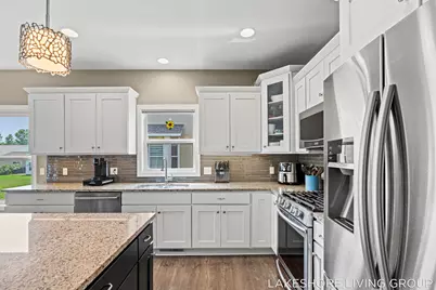 11565 S Lake Drive #174, Holland, MI 49424 - Photo 15
