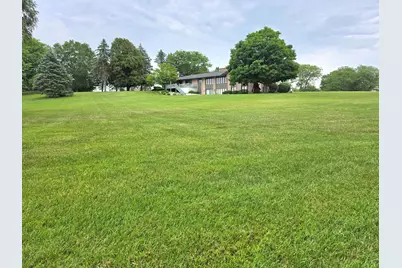 7290 Wingeier Avenue SE, Alto, MI 49302 - Photo 5