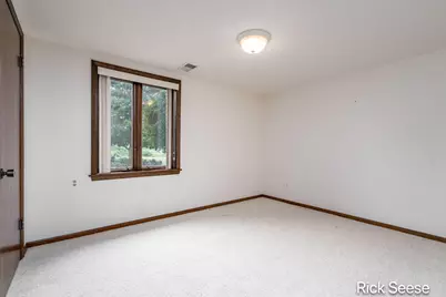 7290 Wingeier Avenue SE, Alto, MI 49302 - Photo 37