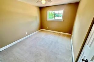19533 Hardy St, Livonia, MI 48152 - Photo 25