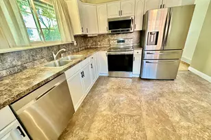 19533 Hardy St, Livonia, MI 48152 - Photo 19