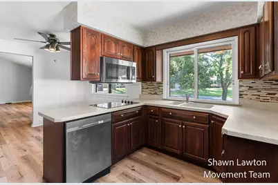 1832 Southwood Avenue, Norton Shores, MI 49441 - Photo 15