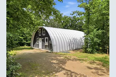 9585 E Buhler Drive, Howard City, MI 49329 - Photo 7