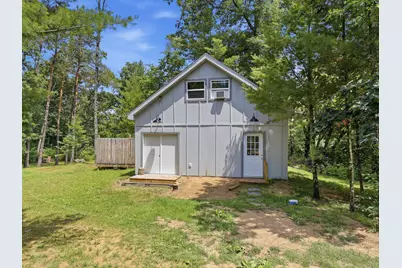 9585 E Buhler Drive, Howard City, MI 49329 - Photo 29