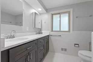 28550 Tavistock Trail, Southfield, MI 48034 - Photo 31