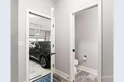 17011 Pickett Lane, Nunica, MI 49448 - Photo 23