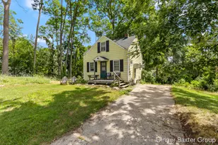 2600 Day Ave NW, Grand Rapids, MI 49544 - Photo 1