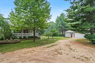1667 Oakwood Trl, Allegan, MI 49010 - Photo 11