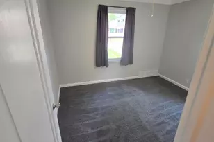 26431 Sunningdale Dr, Inkster, MI 48141 - Photo 13