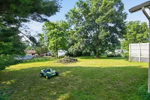 3015 John Glenn Dr, Jackson, MI 49201 - Photo 25