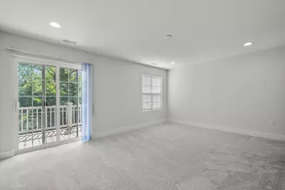 2557 W Towne Street, Ann Arbor, MI 48103 - Photo 33