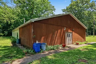 600 Grove Street, Vicksburg, MI 49097 - Photo 3