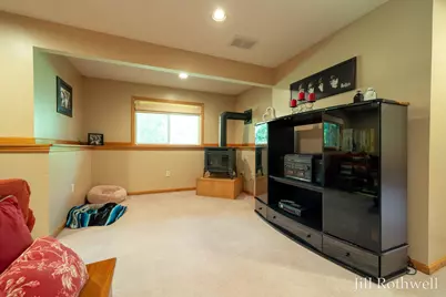 2385 Hidden Timbers Trail NE, Rockford, MI 49341 - Photo 27