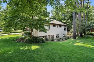 5543 N Red Pine Cir, Kalamazoo, MI 49009 - Photo 31