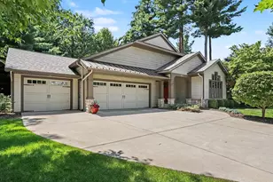 5543 N Red Pine Cir, Kalamazoo, MI 49009 - Photo 3