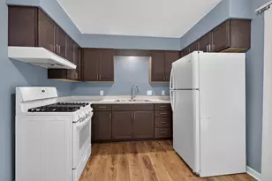 2141 Shangrai-La Dr SE, Grand Rapids, MI 49508 - Photo 7