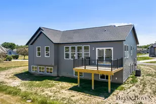 239 W Gardner Street NW, Sparta, MI 49345 - Photo 33
