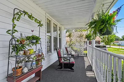 618 W Lawrence Avenue, Charlotte, MI 48813 - Photo 5