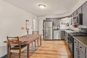 618 W Lawrence Ave, Charlotte, MI 48813 - Photo 9